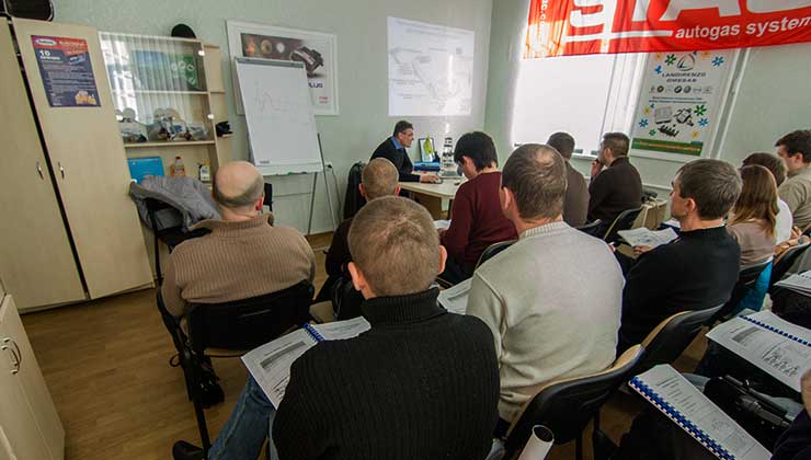 Академия АвтоГаз: старт нового учебного года Академия АвтоГаз: старт нового учебного года